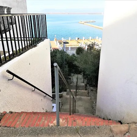 Global-immo 2194 Les Rocques C6 Roses